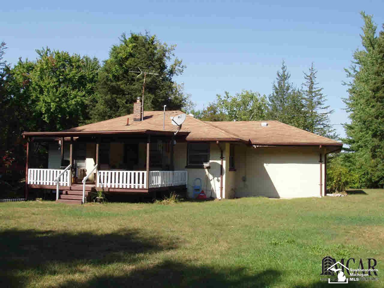 2275 Steiner Road Monroe, MI 48162 - Photo 2 of 14