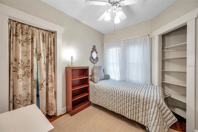 $2,200 | 2502 York Street South, Gulfport, FL 33707