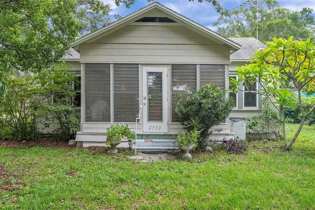 $2,200 | 2502 York Street South, Gulfport, FL 33707