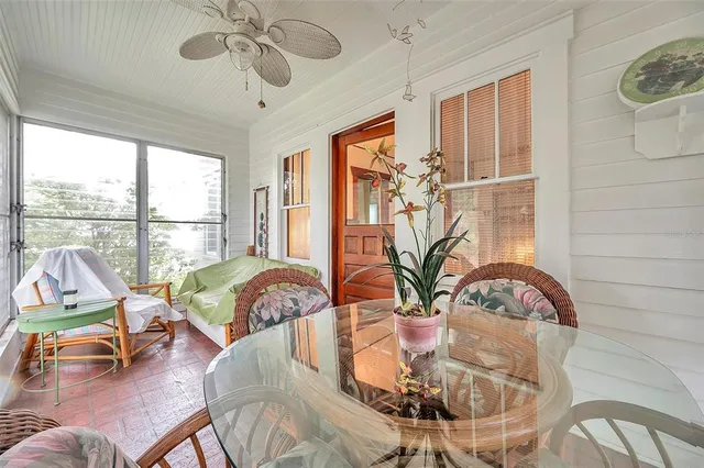 $2,200 | 2502 York Street South, Gulfport, FL 33707