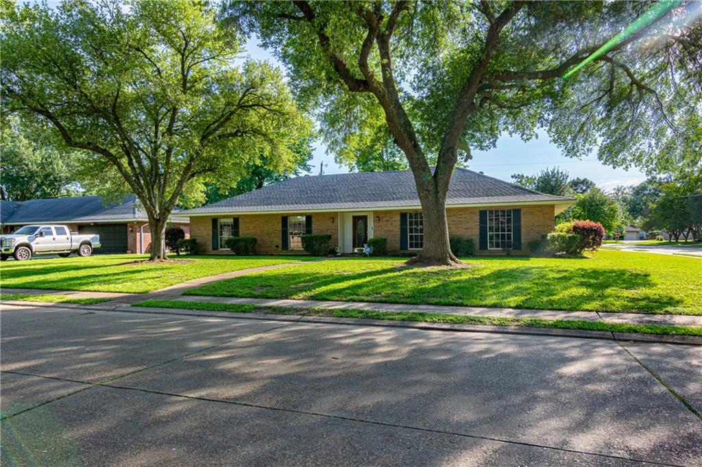 604 Ridgewood Boulevard Alexandria, LA 71303 - Photo 19 of 39 Gallery Image 19