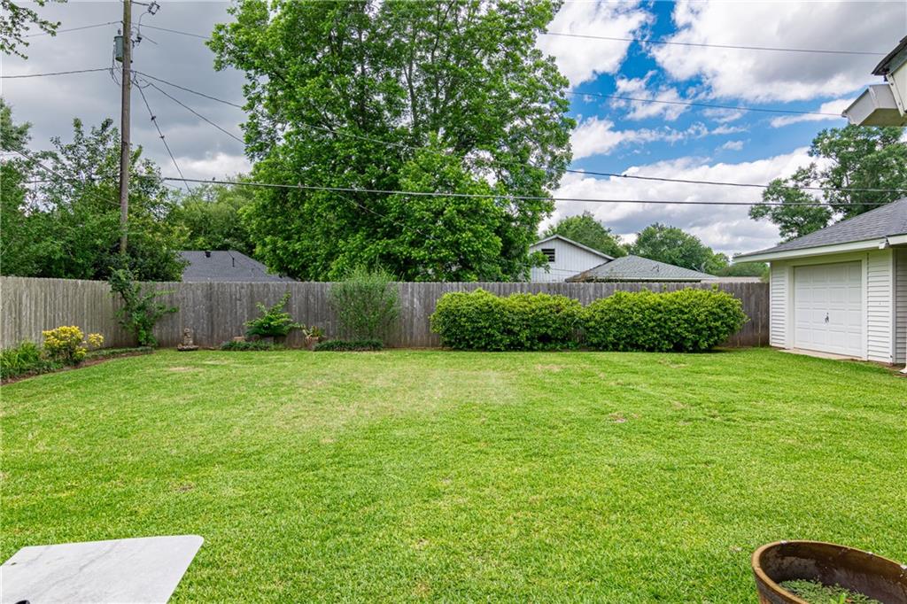 604 Ridgewood Boulevard Alexandria, LA 71303 - Photo 4 of 39 Gallery Image 4