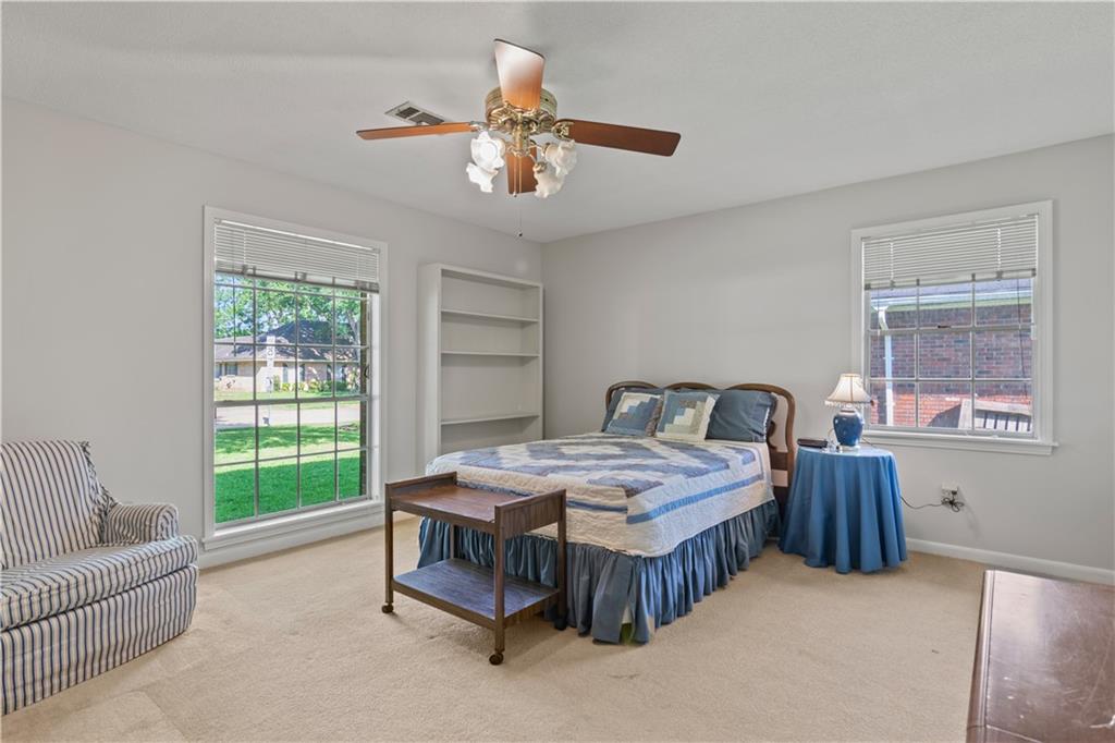 604 Ridgewood Boulevard Alexandria, LA 71303 - Photo 9 of 39 Gallery Image 9