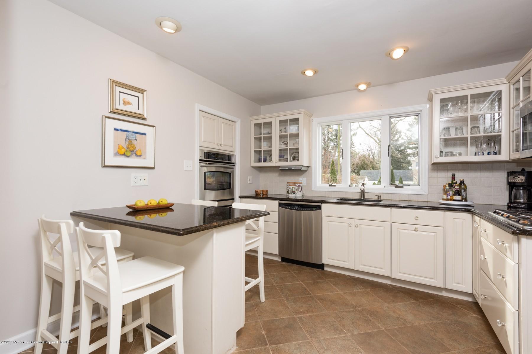 73 Pinckney Road Red Bank, NJ 07701 - Photo 6 of 26 Updated Kitchen