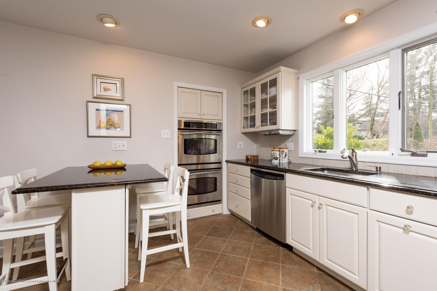 73 Pinckney Road Red Bank, NJ 07701 - Photo 7 of 26 Stainless Appliances
