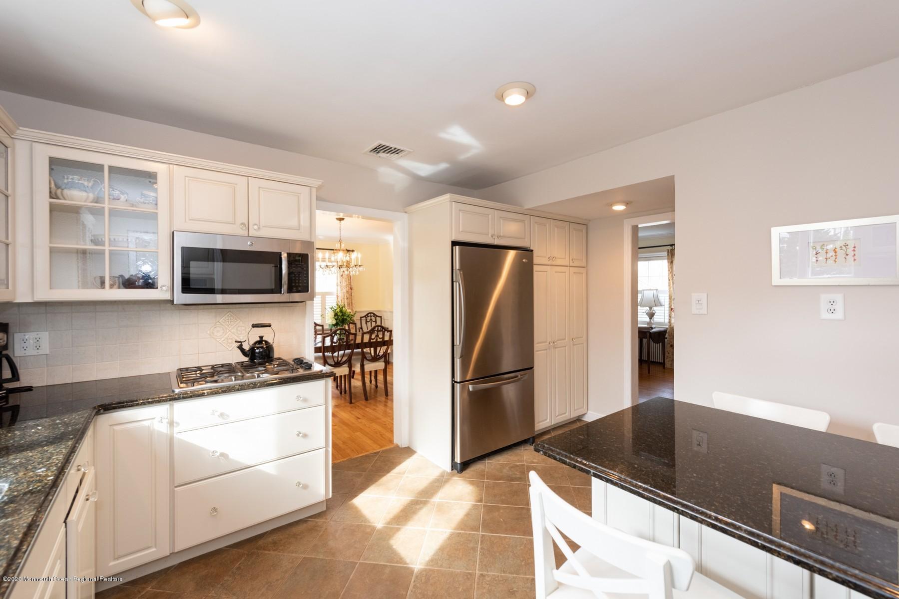73 Pinckney Road Red Bank, NJ 07701 - Photo 9 of 26 Sleek Granite Counter Tops