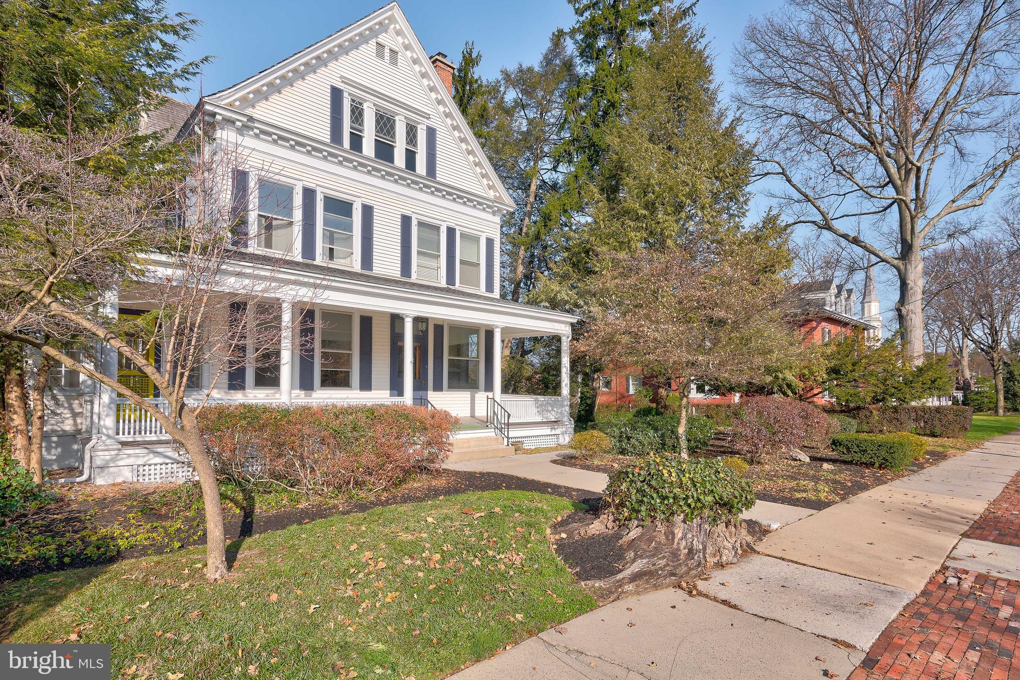 121 West Springettsbury Avenue York, PA 17403 - Photo 2 of 65
