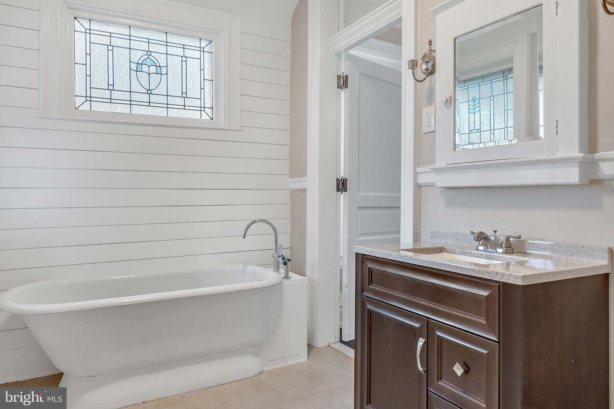 121 West Springettsbury Avenue York, PA 17403 - Photo 46 of 65