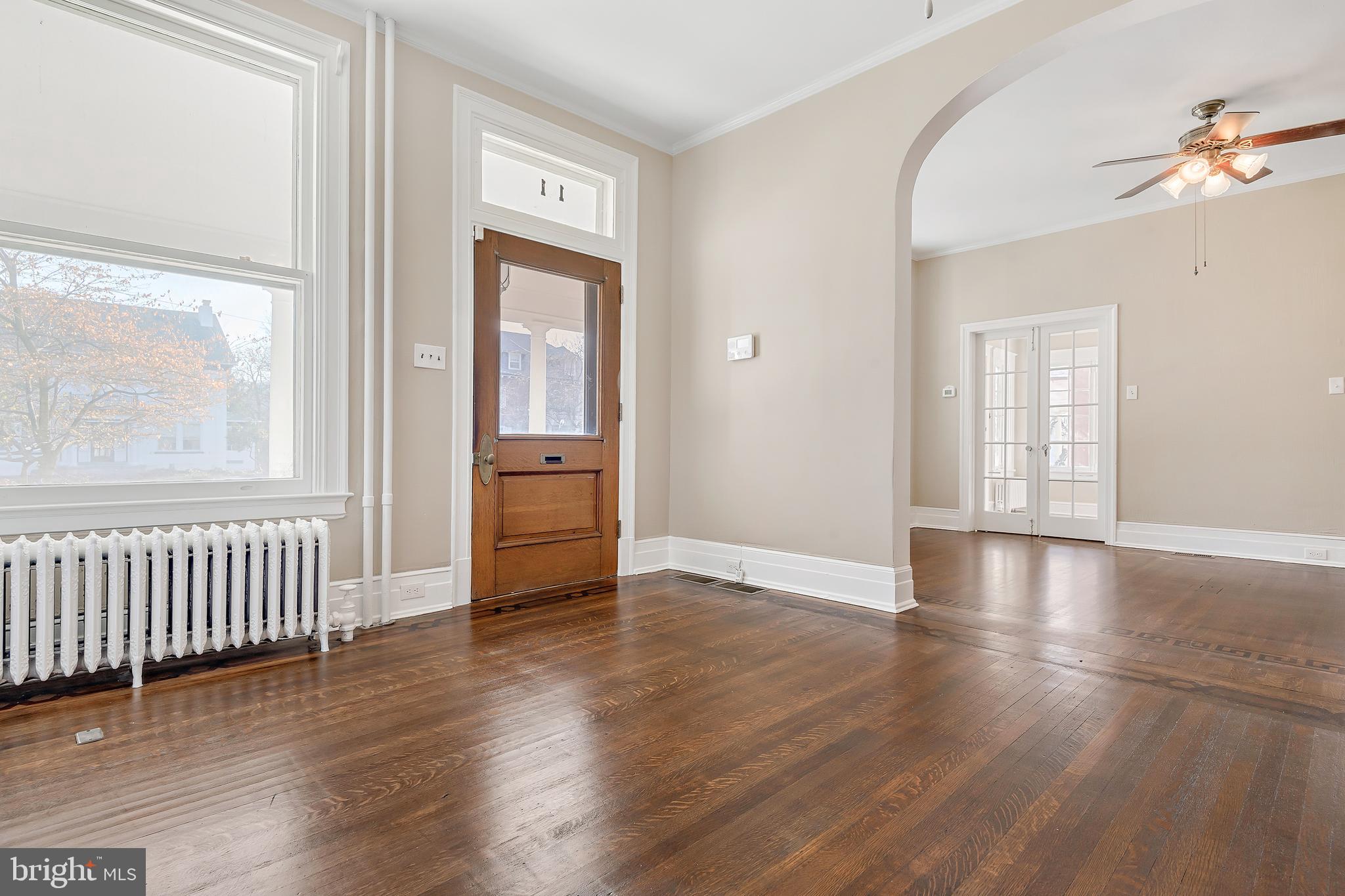 121 West Springettsbury Avenue York, PA 17403 - Photo 9 of 65