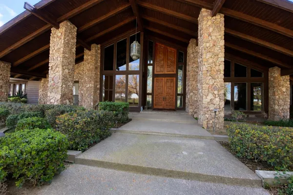 $24,987,000 | 24916 Manteca Road, Manteca, CA 95337