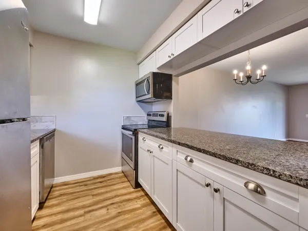 $139,900 | 12021 West Greenway Drive, Unit 105, Royal Palm Beach, FL 33411