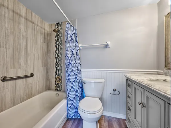$139,900 | 12021 West Greenway Drive, Unit 105, Royal Palm Beach, FL 33411