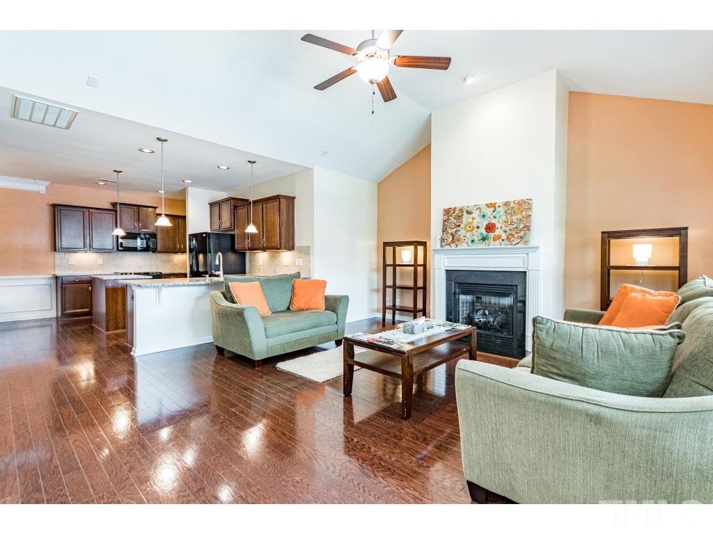 4711 Bright Pebble Court Raleigh, NC 27604 - Photo 5 of 26