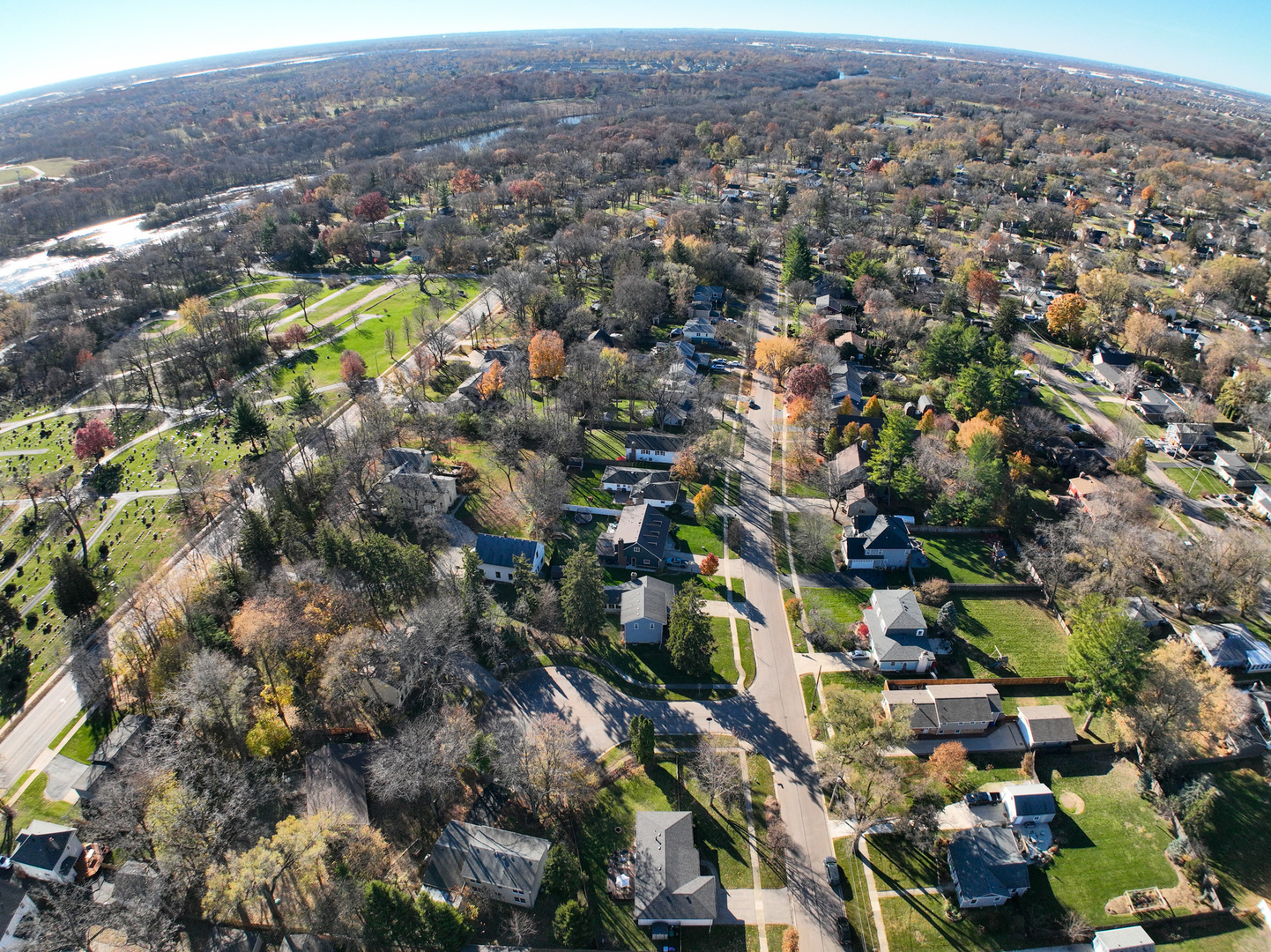 724 South Jefferson Street Batavia, IL 60510 - Photo 22 of 23 an aerial view of multiple house