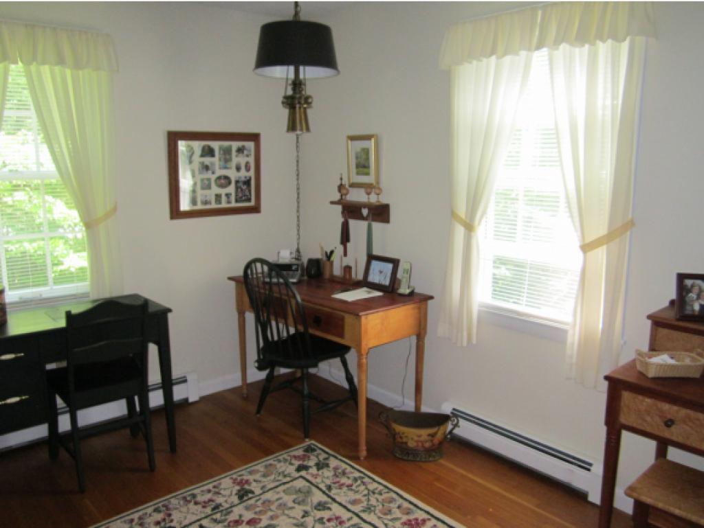 350 Barrett Road New London, NH 03257 - Photo 11 of 13 Gallery Image 11