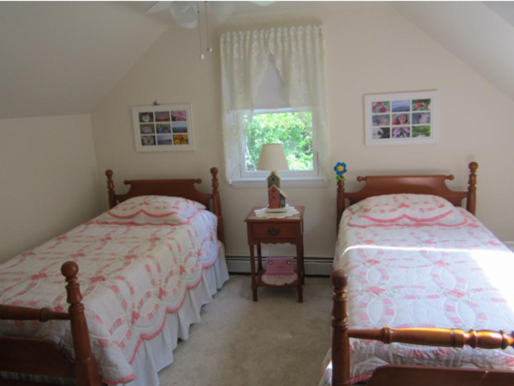 350 Barrett Road New London, NH 03257 - Photo 12 of 13 Gallery Image 12