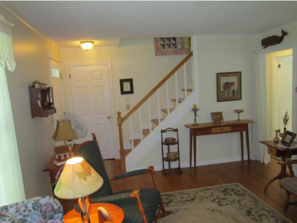 350 Barrett Road New London, NH 03257 - Photo 8 of 13 Gallery Image 8