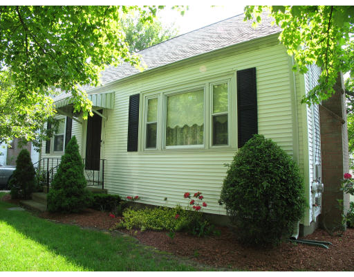 10 Halsey Road Boston, MA 02136 - Photo 1 of 8 Gallery Image 1