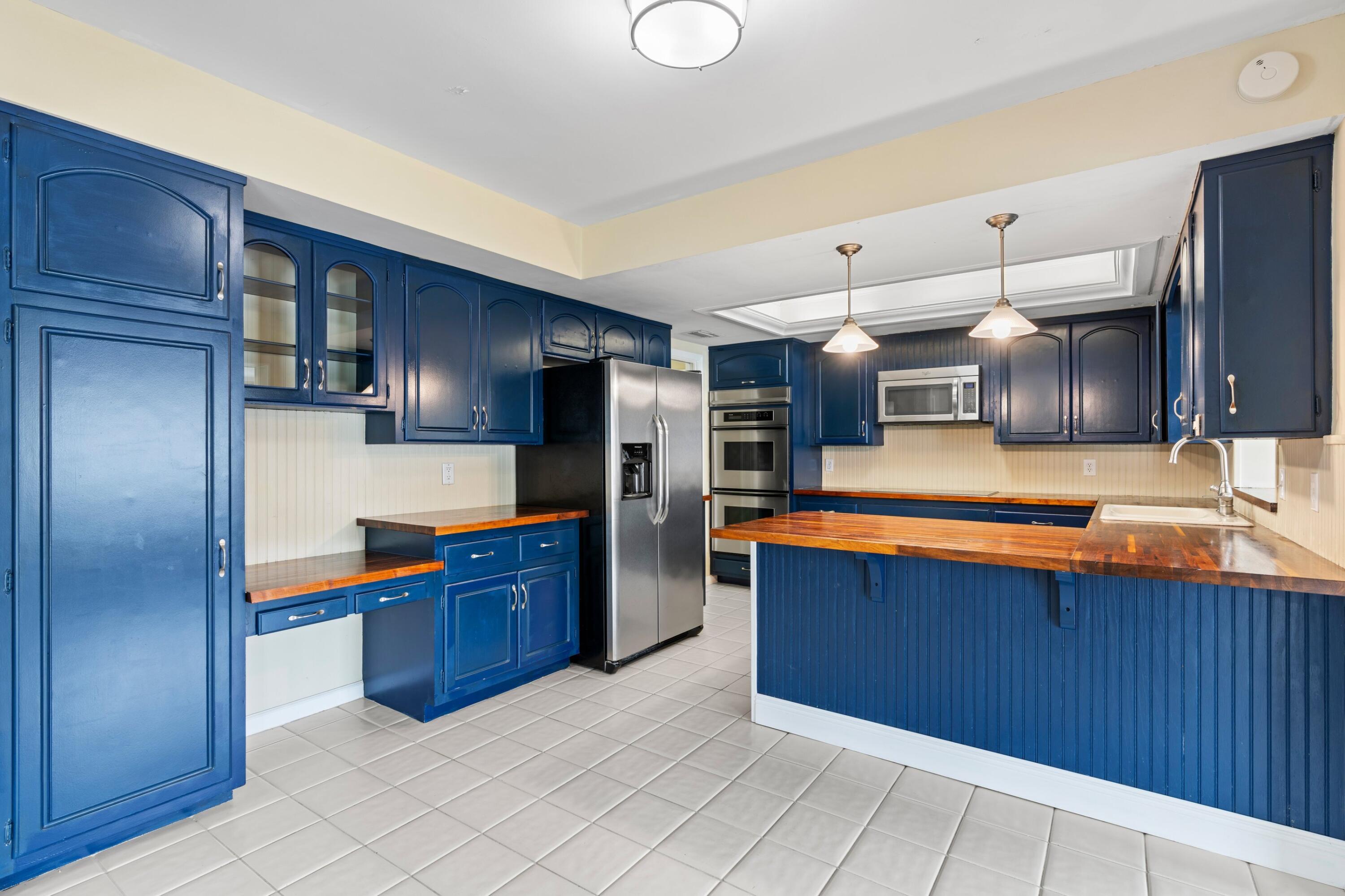 1375 Southwest 14th Avenue Boca Raton, FL 33486 - Photo 14 of 52 Kitchen