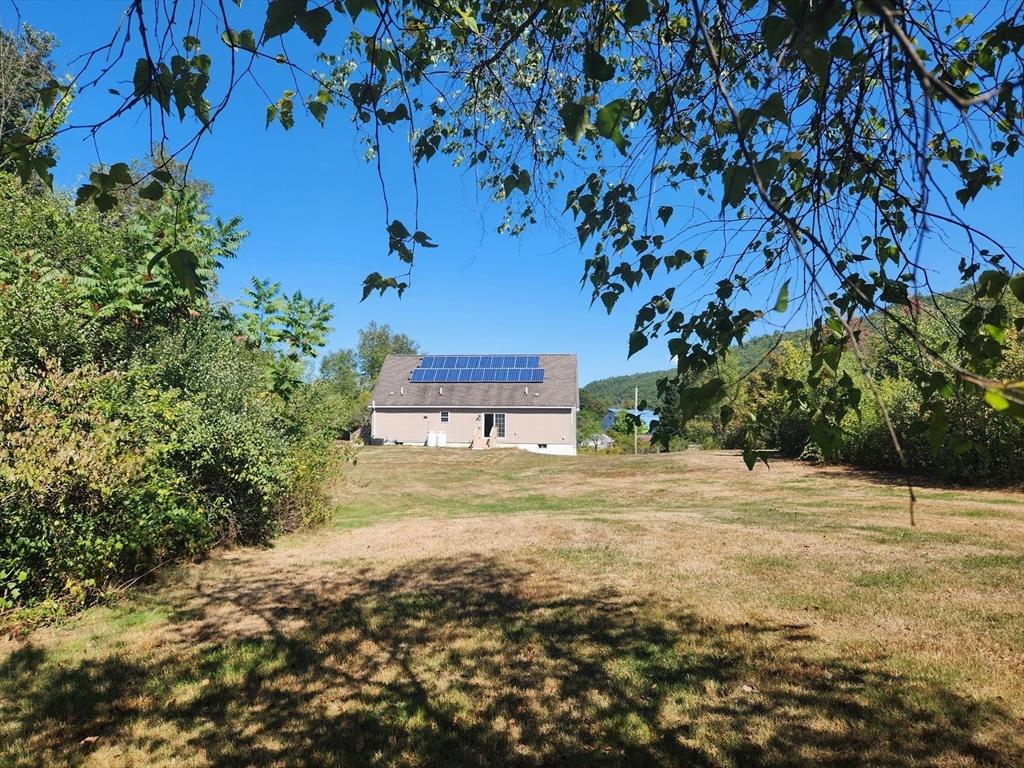 704 Brattleboro Road Bernardston, MA 01337 - Photo 4 of 39