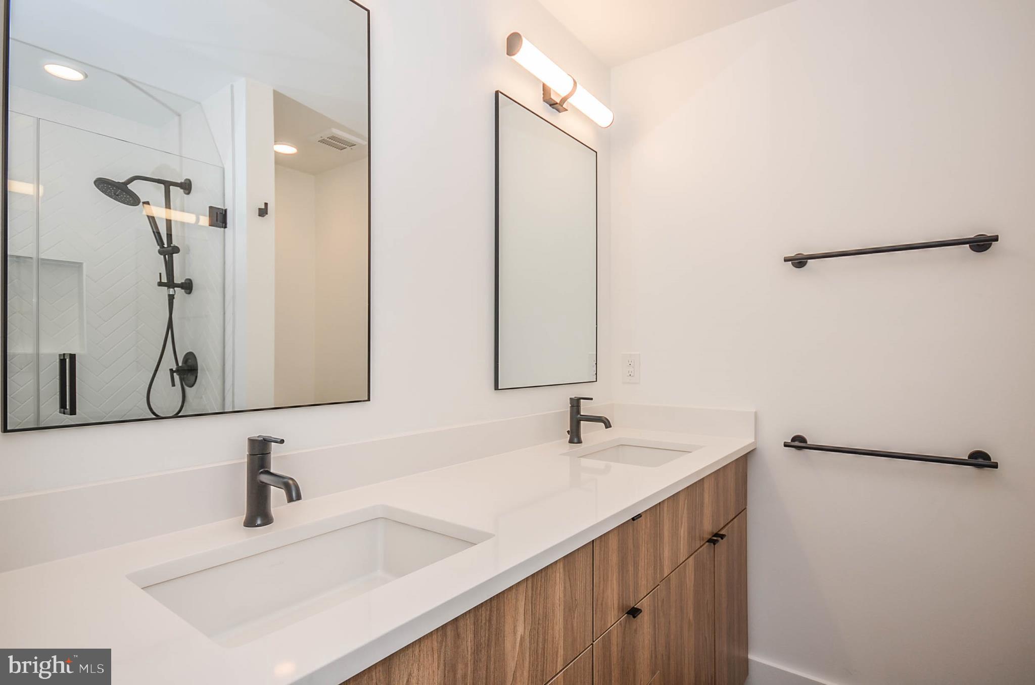 3514 13th Street Northwest, Unit 4 Washington, DC 20010 - Photo 14 of 27 Master bath