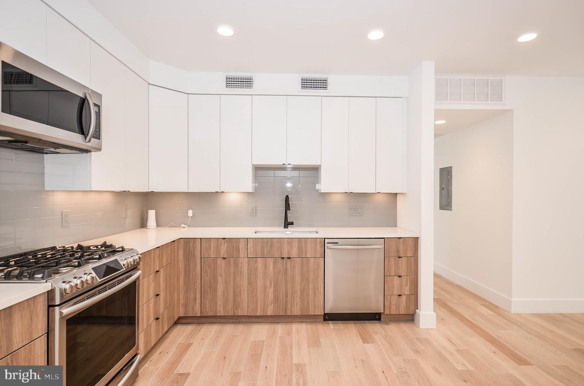 3514 13th Street Northwest, Unit 4 Washington, DC 20010 - Photo 3 of 27