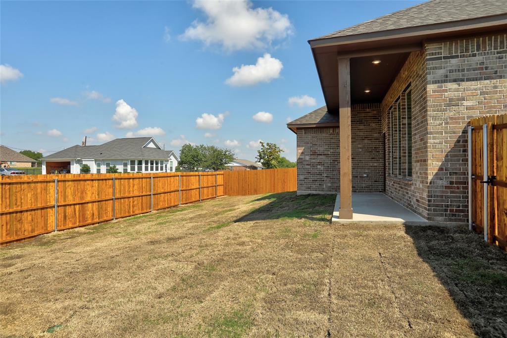 208 Pennington Road Josephine, TX 75173 - Photo 20 of 22 a view of a backyard