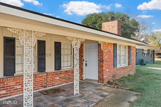 $1,650 | 2710 Higgins Drive, Shreveport, LA 71104