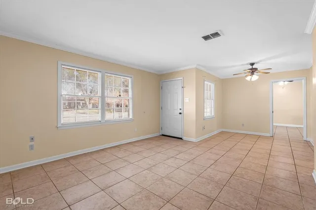 $1,650 | 2710 Higgins Drive, Shreveport, LA 71104