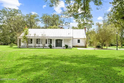 $2,700,000 | 616 Dejean Highway, Washington, LA 70589