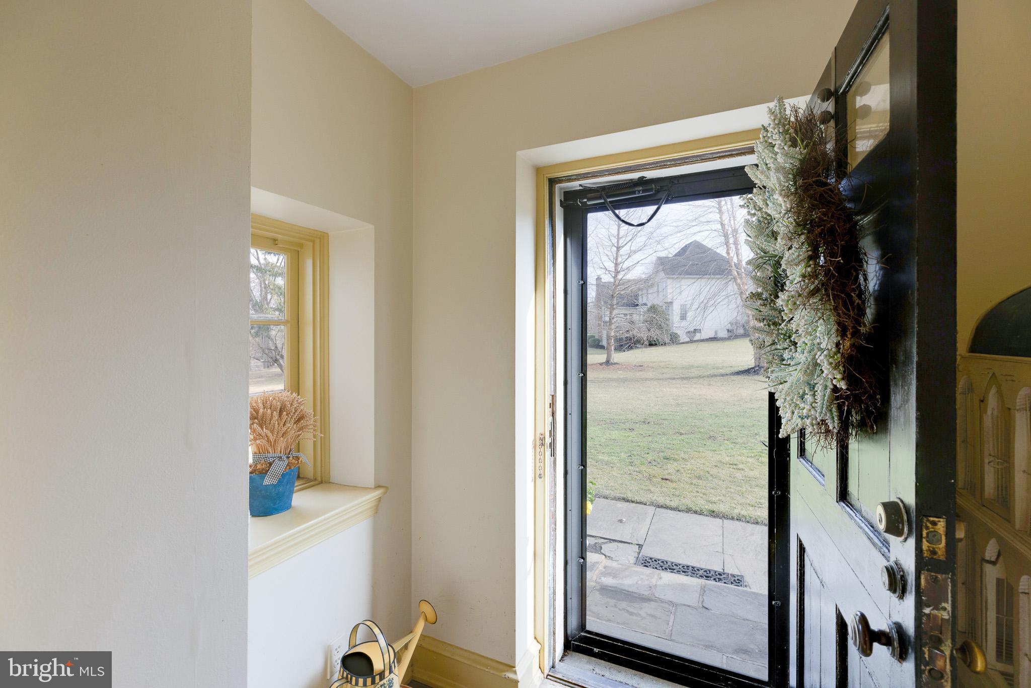 805 Nesbitt Road Ambler, PA 19002 - Photo 4 of 59