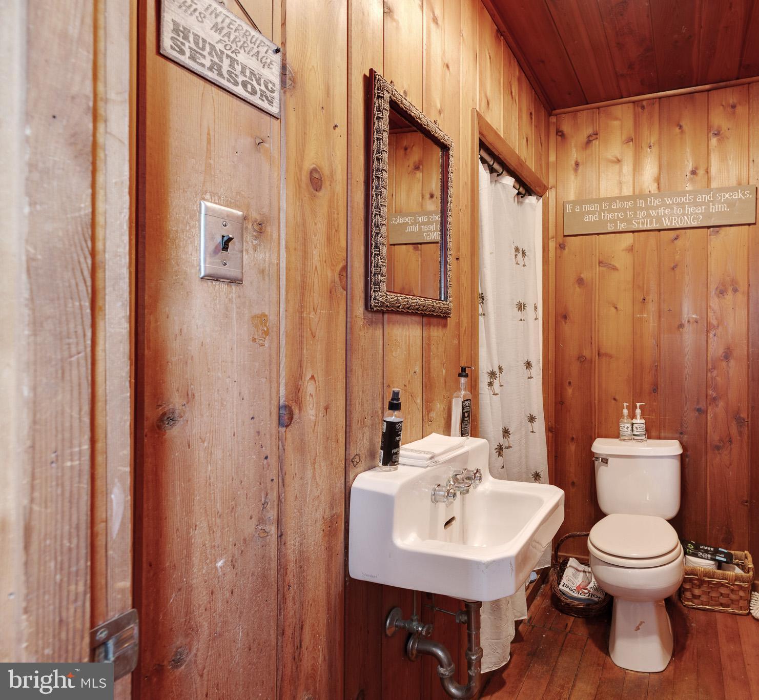 805 Nesbitt Road Ambler, PA 19002 - Photo 52 of 59 1/2 bath in recreation room