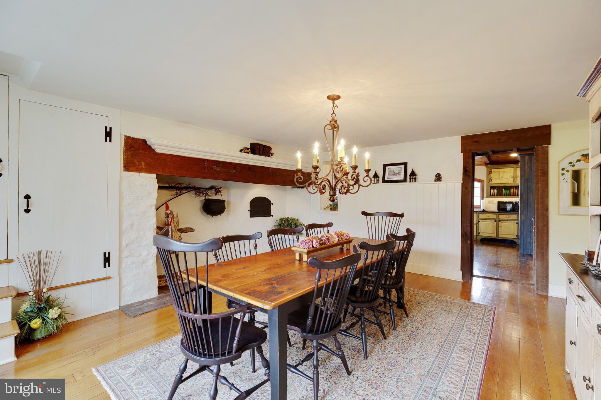805 Nesbitt Road Ambler, PA 19002 - Photo 9 of 59 Dining Room