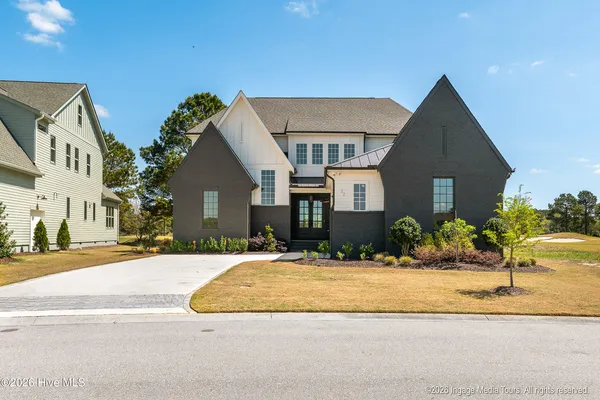 $1,045,000 | 23 Sunflower Court, Snow Hill, NC 28580