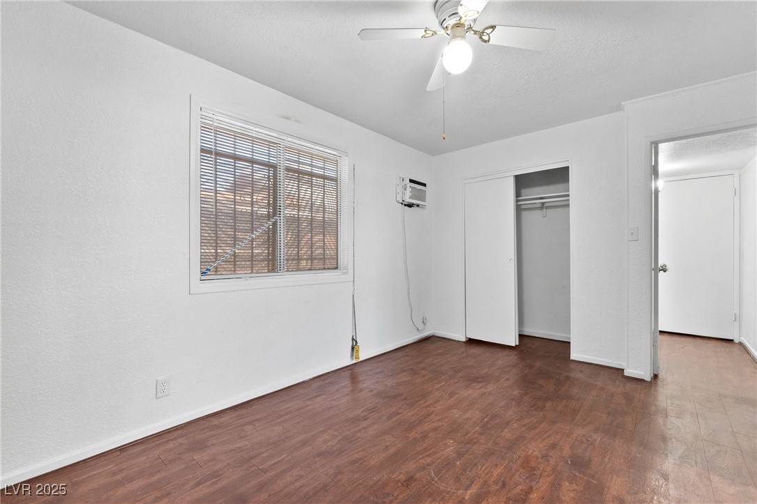 2529 North Webster Street, Unit B North Las Vegas, NV 89030 - Photo 11 of 15