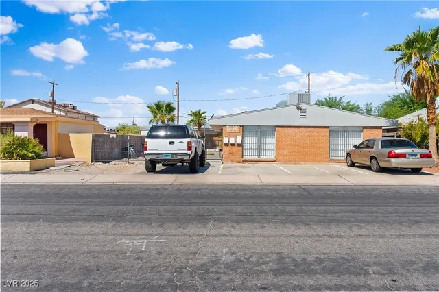 $790 | 2529 North Webster Street, Unit B, North Las Vegas, NV 89030