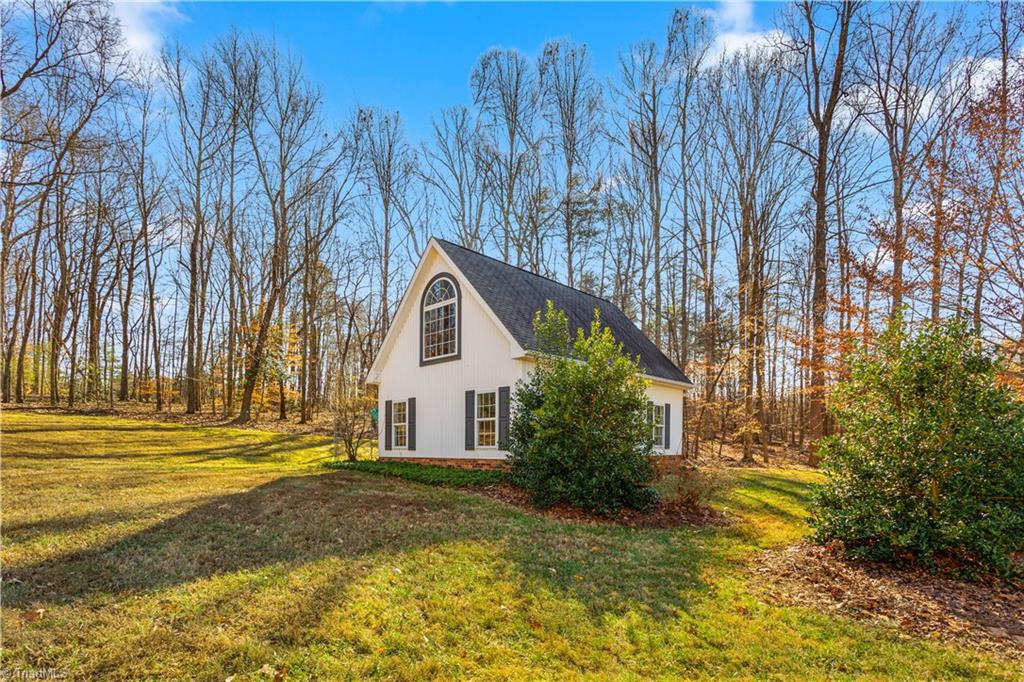 2145 Motsinger Road Winston-Salem, NC 27107 - Photo 38 of 41 Wired outbuilding / garage
