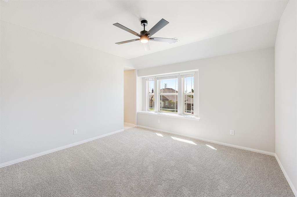 1025 Raptor Road Alvarado, TX 76009 - Photo 32 of 40
