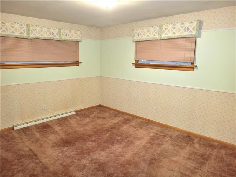 311 Woodcroft Road Baden, PA 15005 - Photo 14 of 24