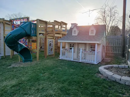 $315,000 | 18468 West Meadow Lane, Gurnee, IL 60031