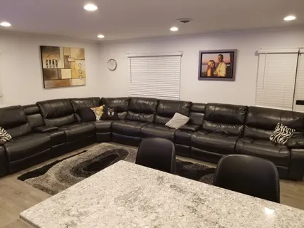 $315,000 | 18468 West Meadow Lane, Gurnee, IL 60031