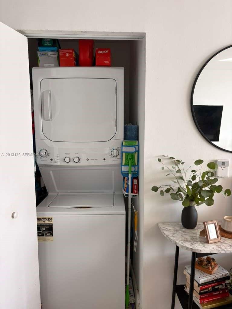 90 Southwest 3rd Street, Unit 2106 Miami, FL 33130 - Photo 26 of 29