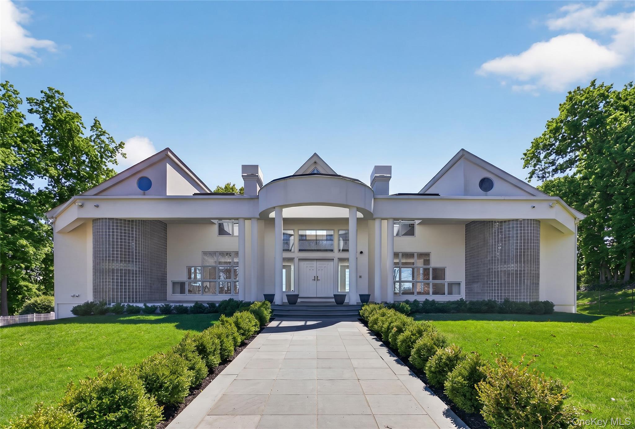 18 Bramblebush Road Croton-on-Hudson, NY 10520 - Photo 4 of 49