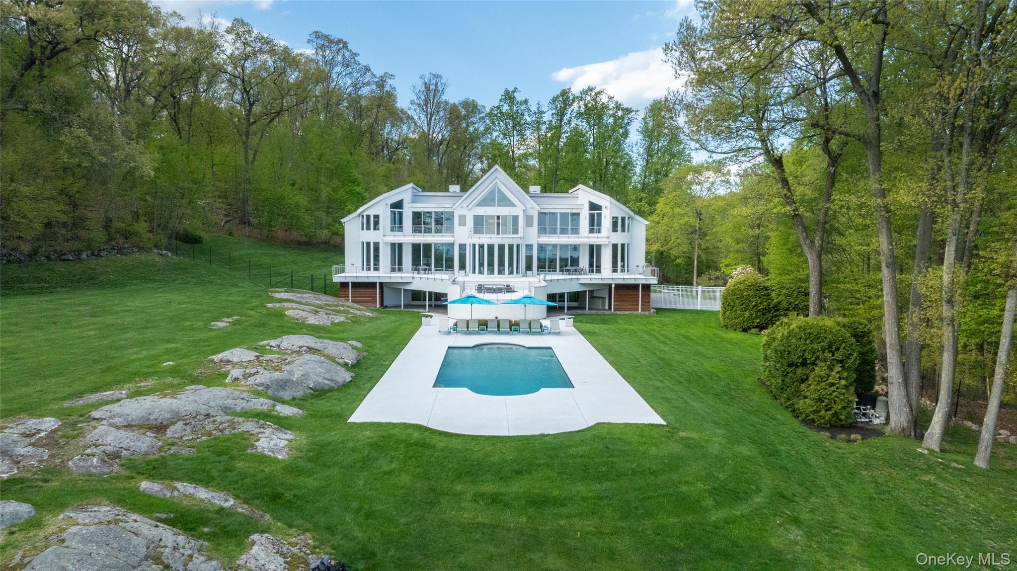 18 Bramblebush Road Croton-on-Hudson, NY 10520 - Photo 46 of 49