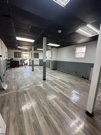 $1,200 | 708 East Jersey Street, Unit 1, Elizabeth, NJ 07201