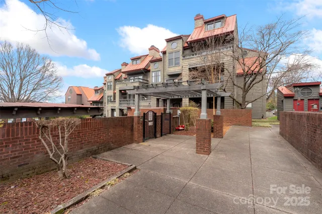 $238,500 | 9029-j M J M Keynes Drive, Unit 63, Charlotte, NC 28262