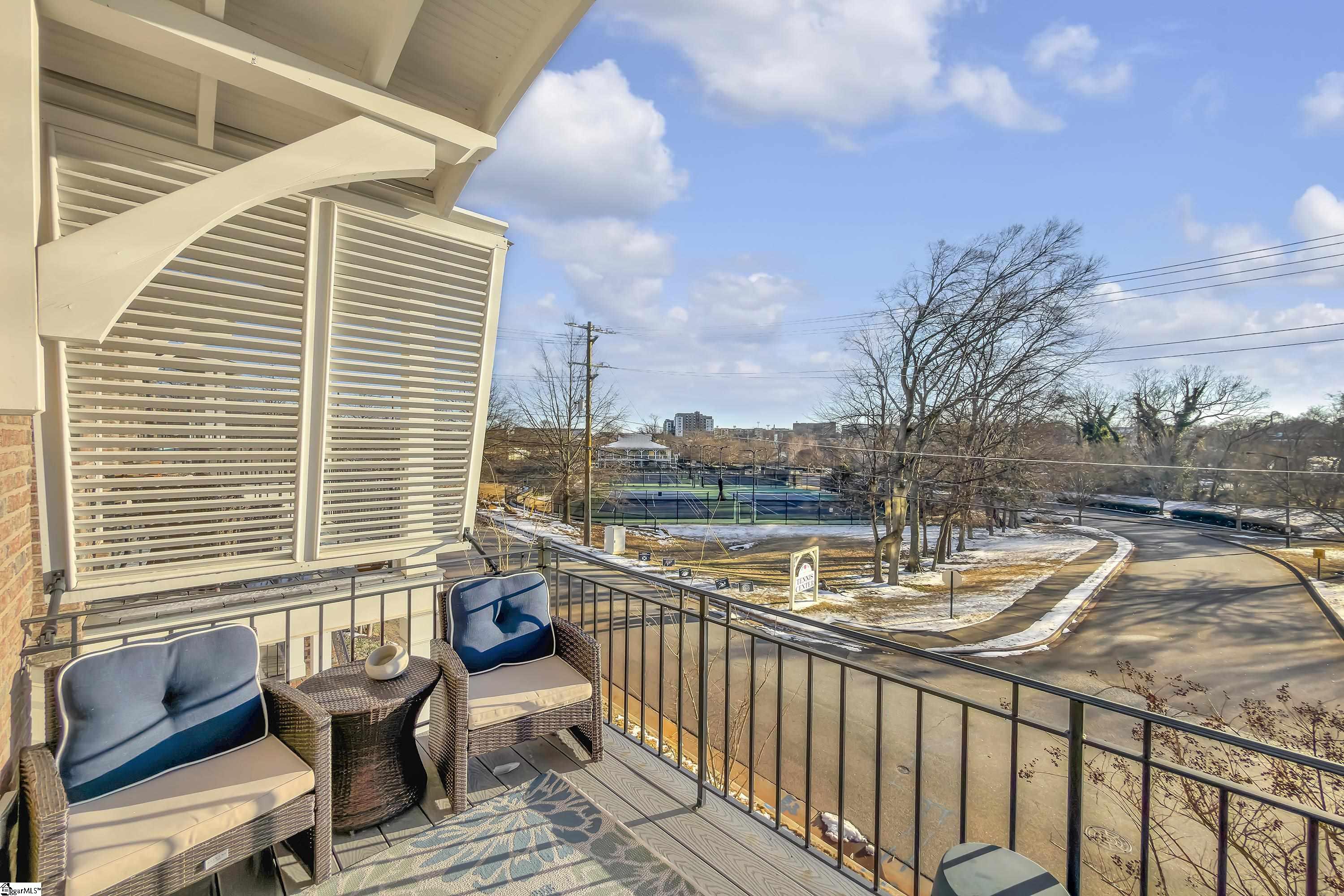 214 Gibbs Street Greenville, SC 29601 - Photo 14 of 45 Off of the Living Room