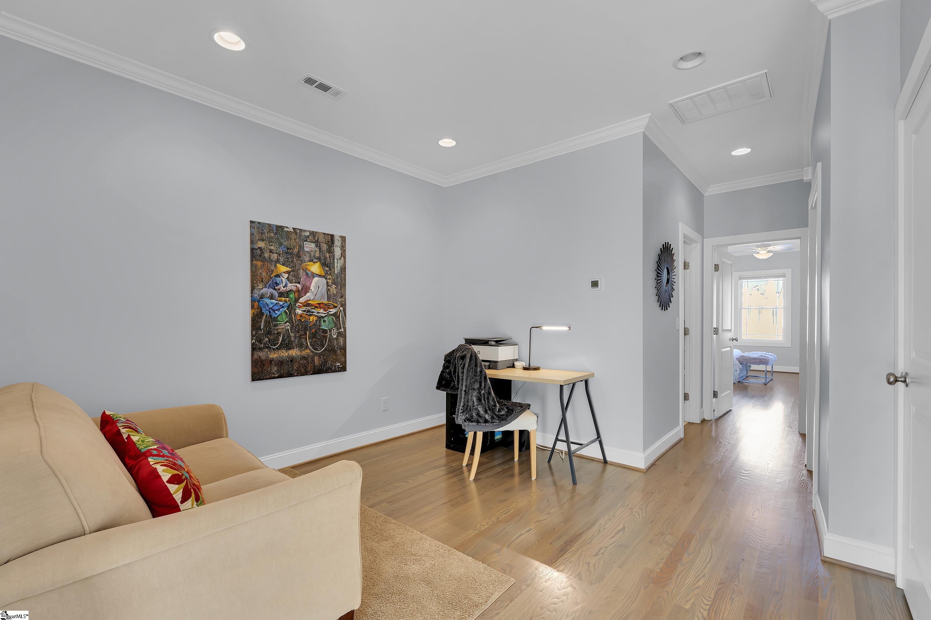 214 Gibbs Street Greenville, SC 29601 - Photo 4 of 45