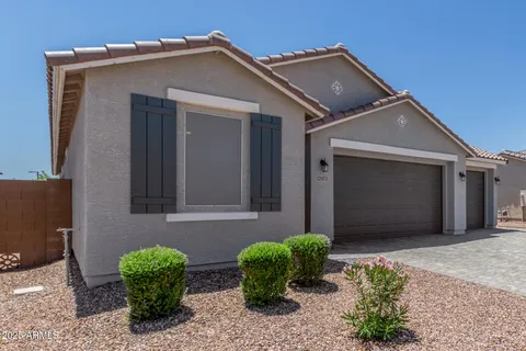 $489,995 | 17973 West Ashley Drive, Goodyear, AZ 85338