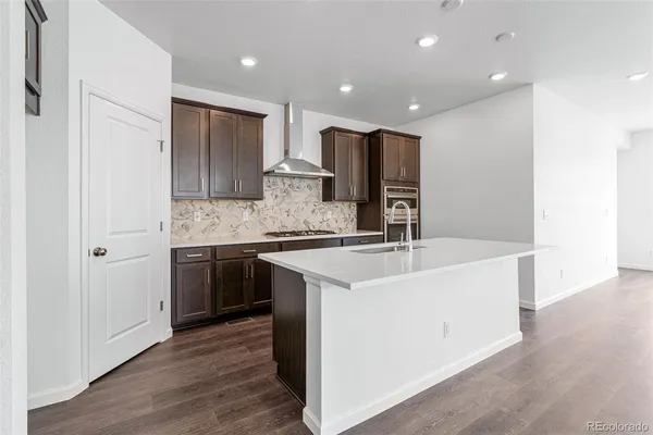 $585,749 | 3350 North Denali Street, Aurora, CO 80019